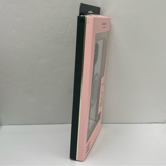 Kate Spade Phone Case for iPhone 13
NWT - Picture 4 of 16